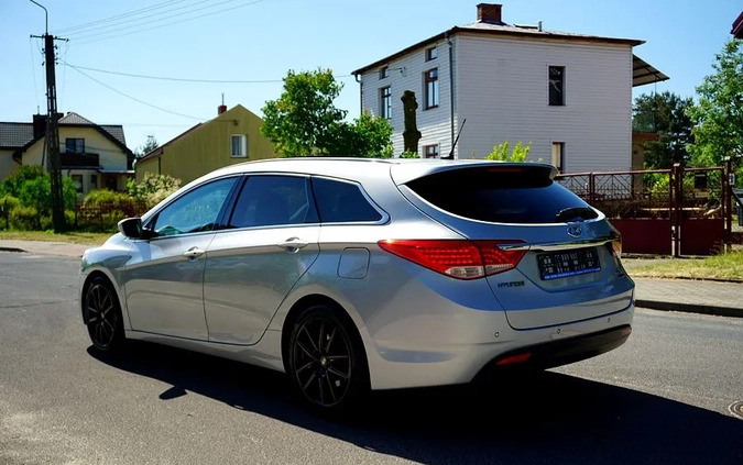 Hyundai i40 cena 36700 przebieg: 246000, rok produkcji 2011 z Płock małe 742